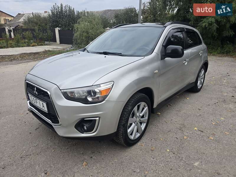 Mitsubishi Outlander Sport 2013