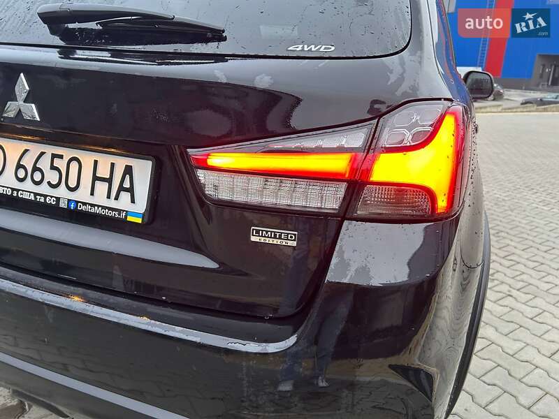 Позашляховик / Кросовер Mitsubishi Outlander Sport 2022 в Івано-Франківську