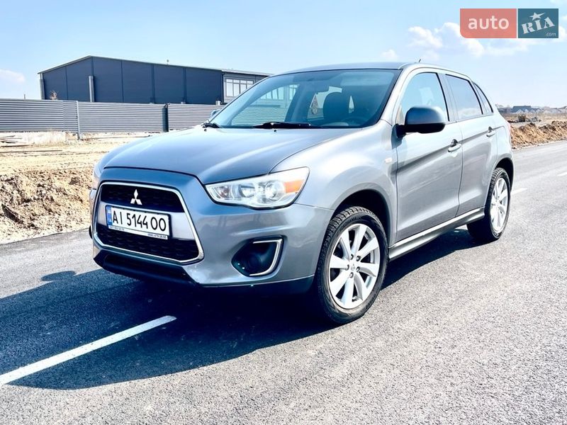 Mitsubishi Outlander Sport 2014