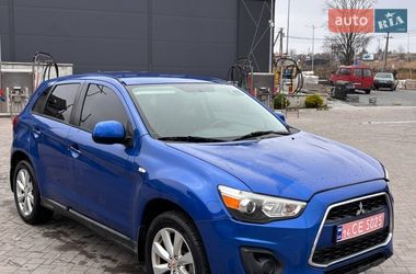 Позашляховик / Кросовер Mitsubishi Outlander Sport 2015 в Львові