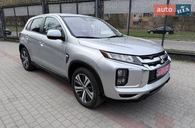 Позашляховик / Кросовер Mitsubishi Outlander Sport 2022 в Запоріжжі