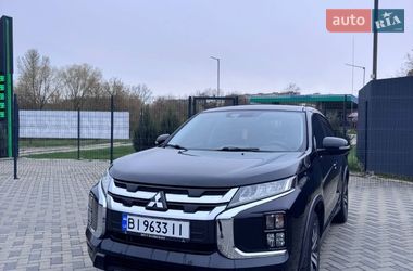 Внедорожник / Кроссовер Mitsubishi Outlander Sport 2020 в Полтаве