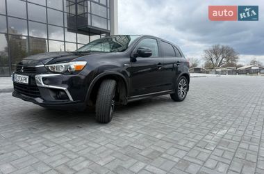 Позашляховик / Кросовер Mitsubishi Outlander Sport 2018 в Дніпрі