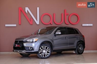 Внедорожник / Кроссовер Mitsubishi Outlander Sport 2016 в Одессе