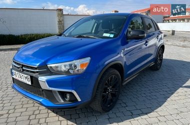 Внедорожник / Кроссовер Mitsubishi Outlander Sport 2018 в Виннице
