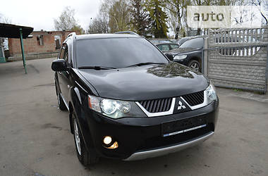 Внедорожник / Кроссовер Mitsubishi Outlander XL 2007 в Тернополе