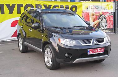 Mitsubishi Outlander XL 2009