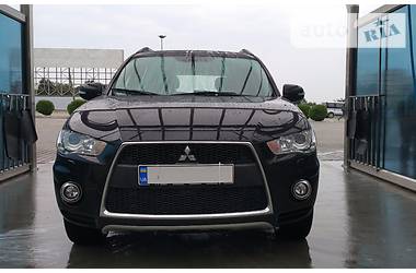 Mitsubishi Outlander XL 2012