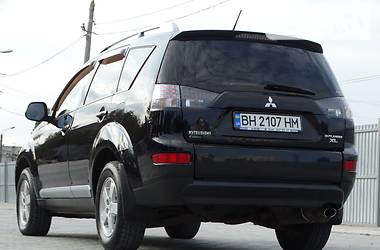 Внедорожник / Кроссовер Mitsubishi Outlander XL 2009 в Одессе