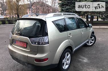 Внедорожник / Кроссовер Mitsubishi Outlander XL 2007 в Каменском