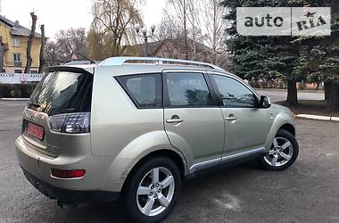 Внедорожник / Кроссовер Mitsubishi Outlander XL 2007 в Каменском