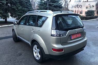 Внедорожник / Кроссовер Mitsubishi Outlander XL 2007 в Каменском