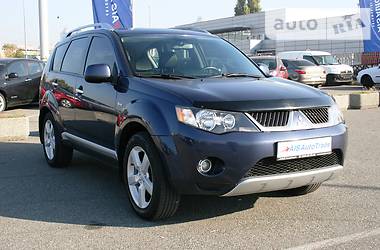 Внедорожник / Кроссовер Mitsubishi Outlander XL 2008 в Киеве