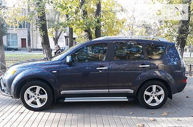 Внедорожник / Кроссовер Mitsubishi Outlander XL 2009 в Одессе