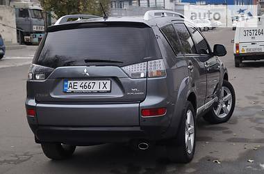 Внедорожник / Кроссовер Mitsubishi Outlander XL 2008 в Днепре