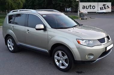 Внедорожник / Кроссовер Mitsubishi Outlander XL 2008 в Кривом Роге