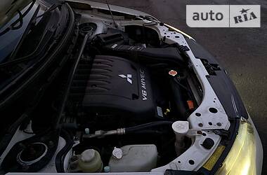 Позашляховик / Кросовер Mitsubishi Outlander XL 2008 в 