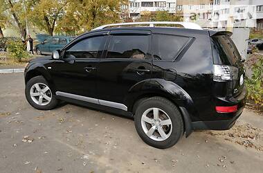 Позашляховик / Кросовер Mitsubishi Outlander XL 2008 в 