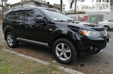Позашляховик / Кросовер Mitsubishi Outlander XL 2008 в 