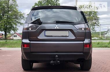 Позашляховик / Кросовер Mitsubishi Outlander XL 2007 в 