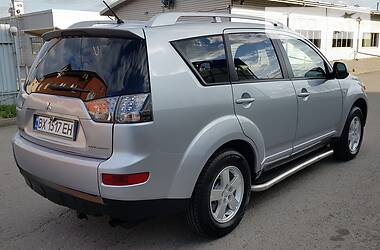 Внедорожник / Кроссовер Mitsubishi Outlander XL 2009 в Хмельницком