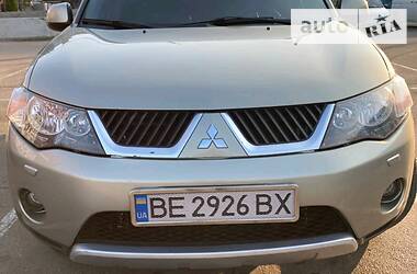 Внедорожник / Кроссовер Mitsubishi Outlander XL 2008 в 