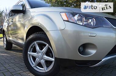 Внедорожник / Кроссовер Mitsubishi Outlander XL 2007 в Дрогобыче