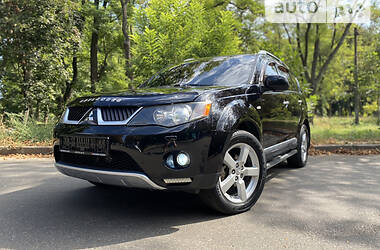 Mitsubishi Outlander XL 2008