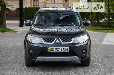 Внедорожник / Кроссовер Mitsubishi Outlander XL 2007 в 