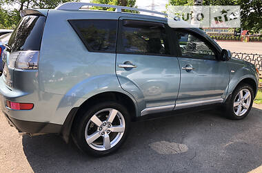 Внедорожник / Кроссовер Mitsubishi Outlander XL 2008 в Белой Церкви