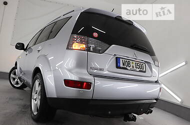 Внедорожник / Кроссовер Mitsubishi Outlander XL 2009 в Трускавце