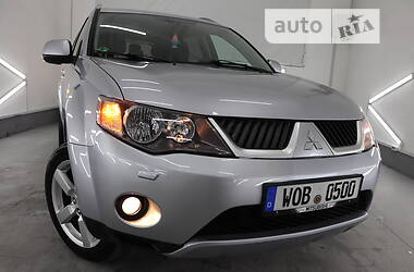 Позашляховик / Кросовер Mitsubishi Outlander XL 2009 в Трускавці