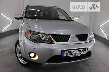 Позашляховик / Кросовер Mitsubishi Outlander XL 2009 в Трускавці