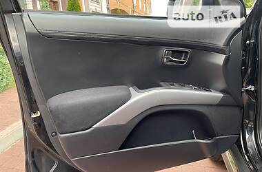 Внедорожник / Кроссовер Mitsubishi Outlander XL 2012 в 