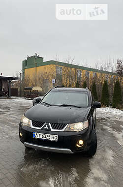 Внедорожник / Кроссовер Mitsubishi Outlander XL 2008 в Ровно
