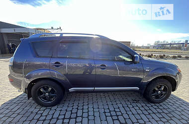 Внедорожник / Кроссовер Mitsubishi Outlander XL 2007 в 