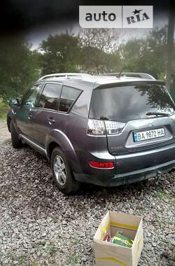 Внедорожник / Кроссовер Mitsubishi Outlander XL 2008 в Кропивницком