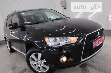 Внедорожник / Кроссовер Mitsubishi Outlander XL 2010 в Трускавце