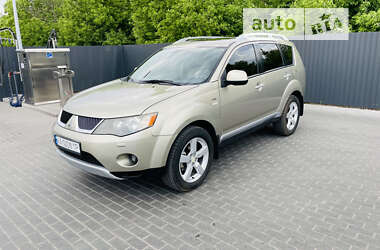 Внедорожник / Кроссовер Mitsubishi Outlander XL 2008 в Киеве