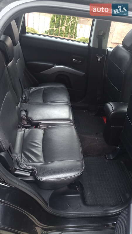 Позашляховик / Кросовер Mitsubishi Outlander XL 2008 в Чорноморську