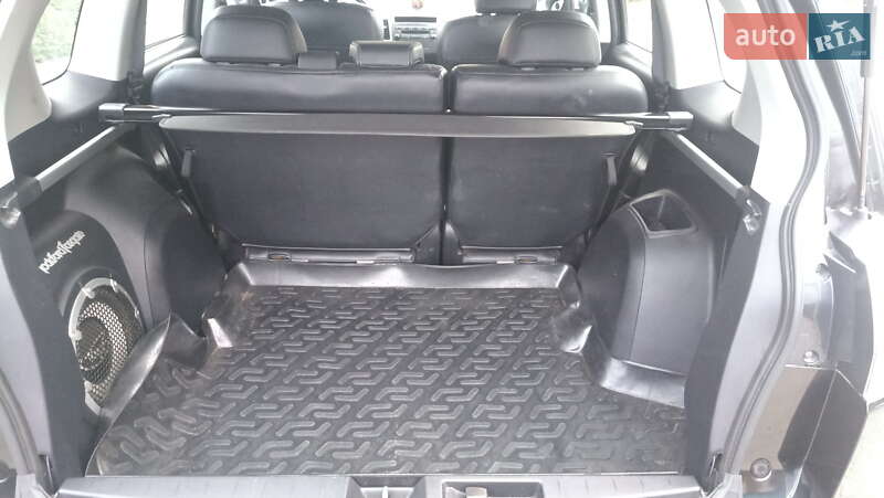 Позашляховик / Кросовер Mitsubishi Outlander XL 2008 в Чорноморську
