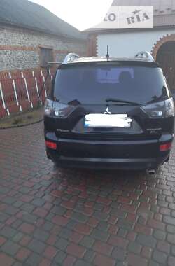 Внедорожник / Кроссовер Mitsubishi Outlander XL 2008 в Тернополе