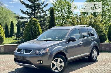 Внедорожник / Кроссовер Mitsubishi Outlander XL 2009 в Виннице