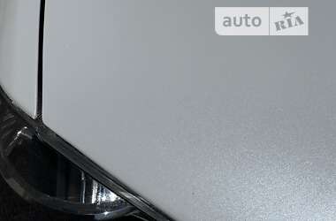 Внедорожник / Кроссовер Mitsubishi Outlander XL 2011 в Бердичеве
