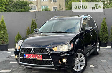 Позашляховик / Кросовер Mitsubishi Outlander XL 2010 в Дрогобичі