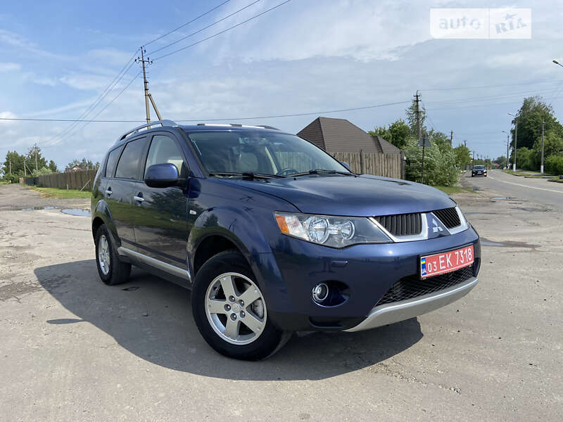 Внедорожник / Кроссовер Mitsubishi Outlander XL 2007 в Ковеле