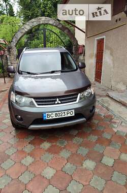 Внедорожник / Кроссовер Mitsubishi Outlander XL 2007 в 