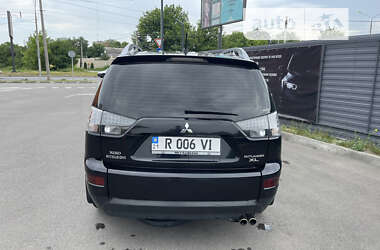 Позашляховик / Кросовер Mitsubishi Outlander XL 2008 в Харкові