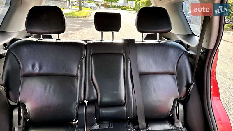 Позашляховик / Кросовер Mitsubishi Outlander XL 2007 в Харкові