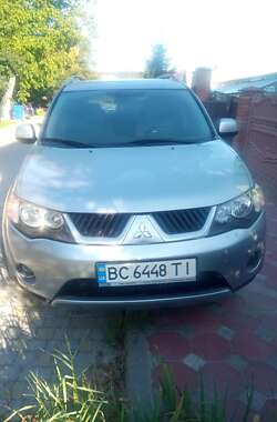 Позашляховик / Кросовер Mitsubishi Outlander XL 2008 в Винниках